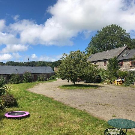 Gernos Farmhouse Llandysul Buitenkant foto