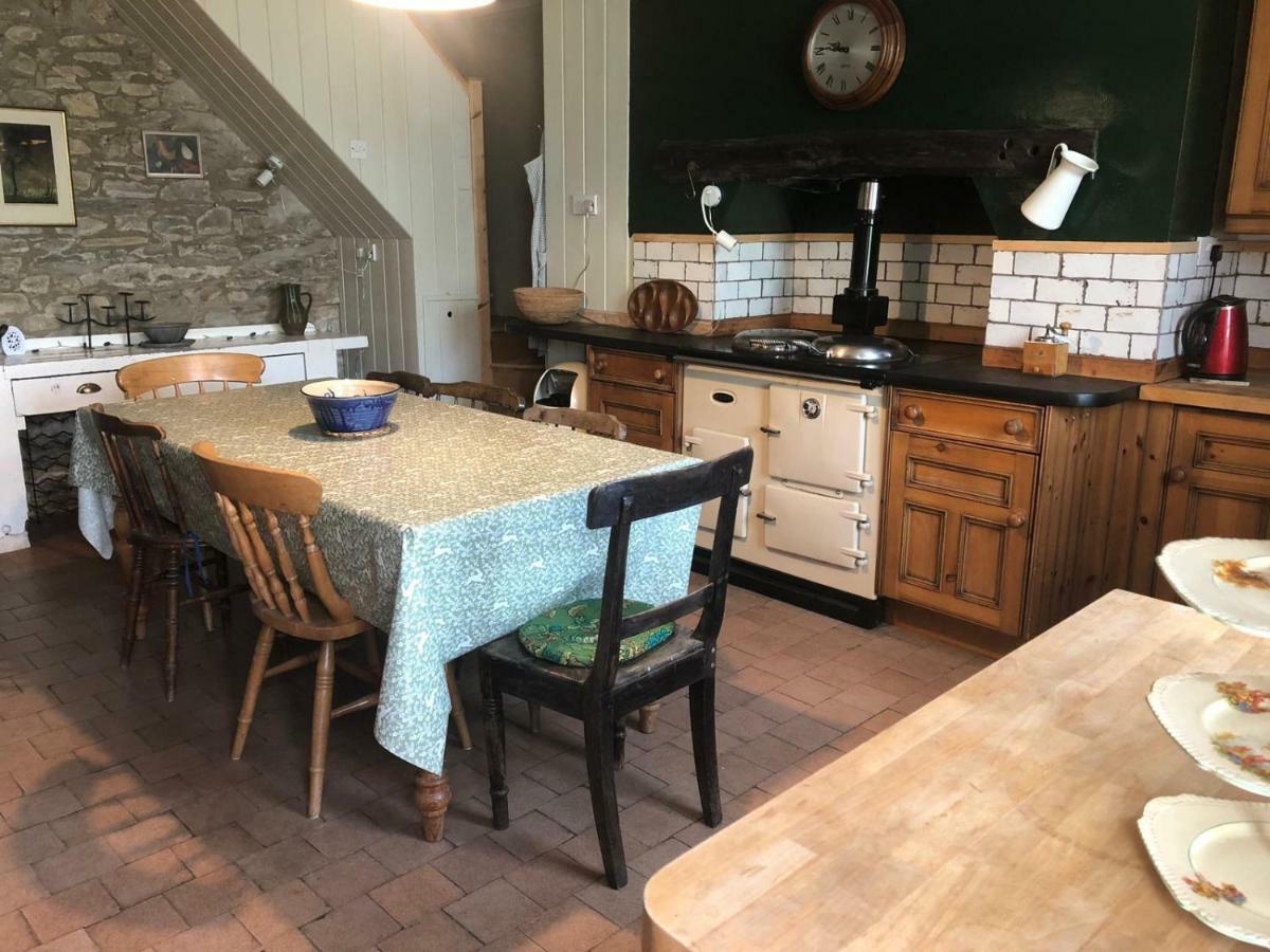 Gernos Farmhouse Llandysul Buitenkant foto
